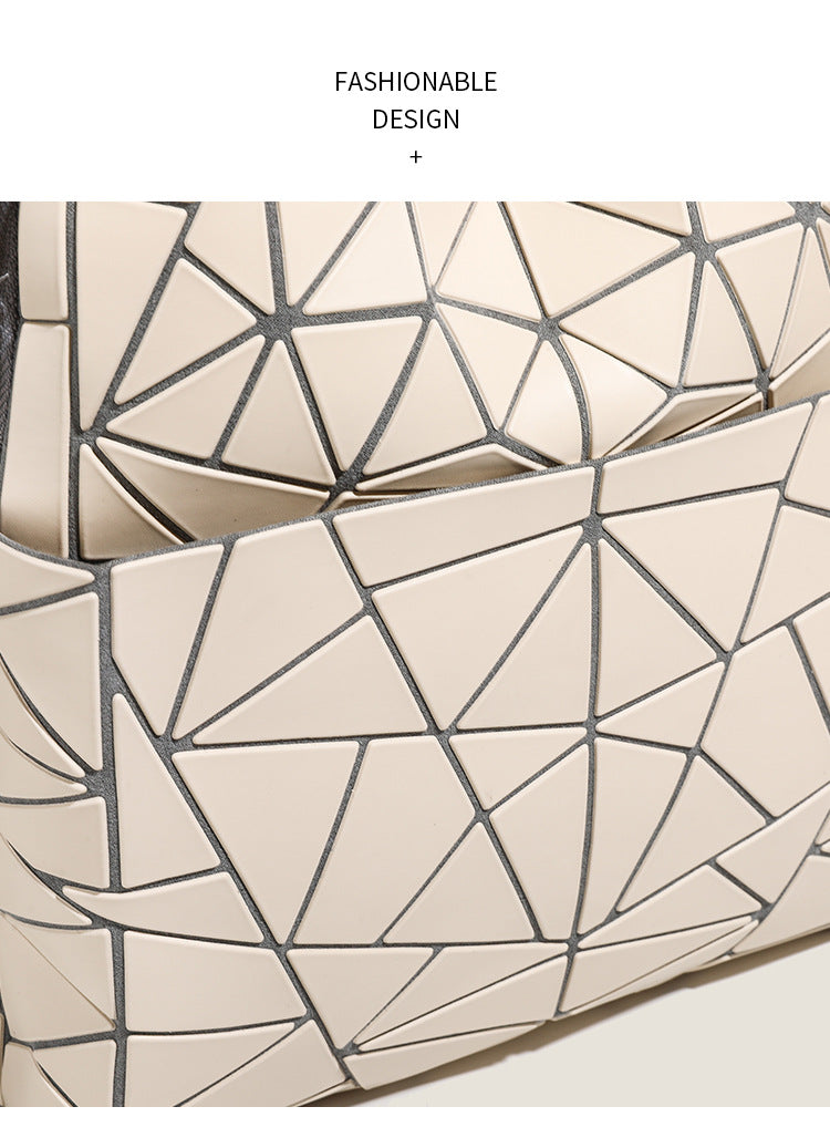 2026 Summer Japanese Geometric Diamond Backpack Women's Rhombus Backpack Fashionable School Bag Casual Travel Japanese Style