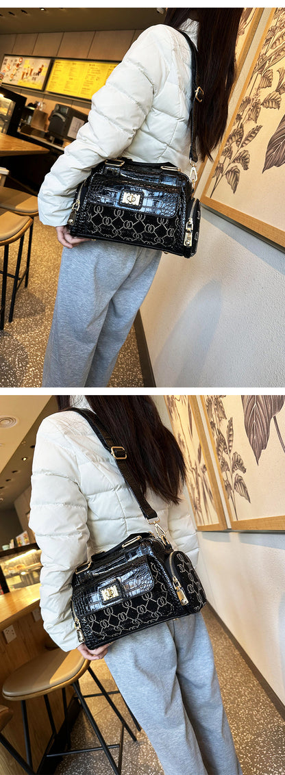 Popular Elegant Bag Women's 2026 New Fashion Handbag High-end Soft Leather Women's Crossbody Bag Pillow Bag Trendy