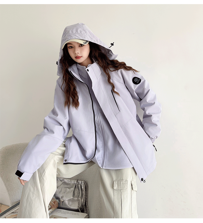 Three-In-One Detachable Autumn and Winter Jacket for Couples, Unisex Windproof and Waterproof Mountaineering Clothing with Fleece Lining
