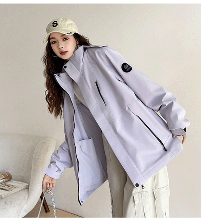 Three-In-One Detachable Autumn and Winter Jacket for Couples, Unisex Windproof and Waterproof Mountaineering Clothing with Fleece Lining