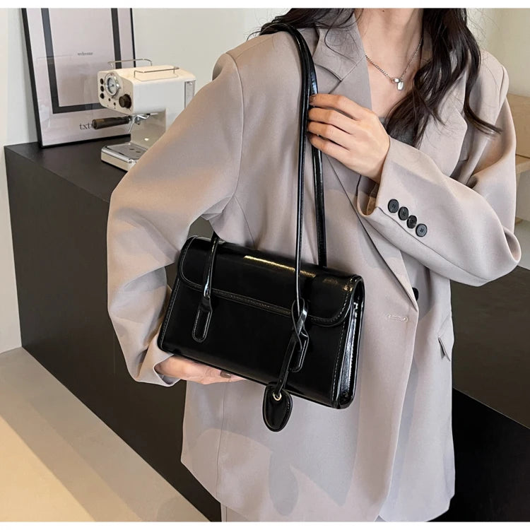 Fashion Red Shoulder Bags For Women Trendy Textured Solid Color Handbag Autumn Winter Versatile Female Underarm Pack