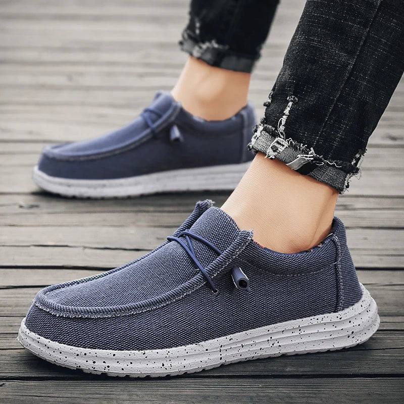 Mens Walking Shoes Breathable Mesh Ultra Light Sports Leisure Shoes No Lace Up Design Suitable Daily Walking Jogging Shoes