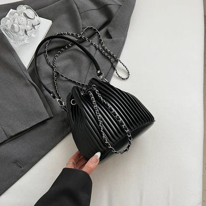 Black Bag For Women Fashion Pleated Strape Design Shoulder Bag Trend Drawstring Bucket Crossbody