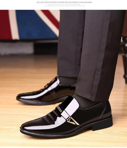 2026 Leather Shoes for Men Patent Leather Mens Casual Oxford Shoes Moccasin Glitter Male Footwear Designer Business Casual Shoes