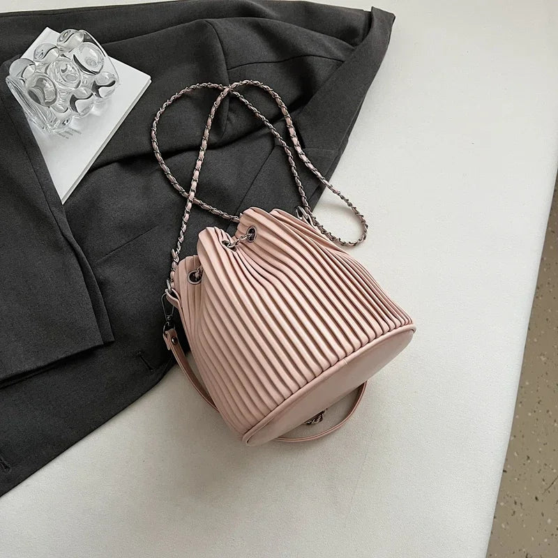 Black Bag For Women Fashion Pleated Strape Design Shoulder Bag Trend Drawstring Bucket Crossbody