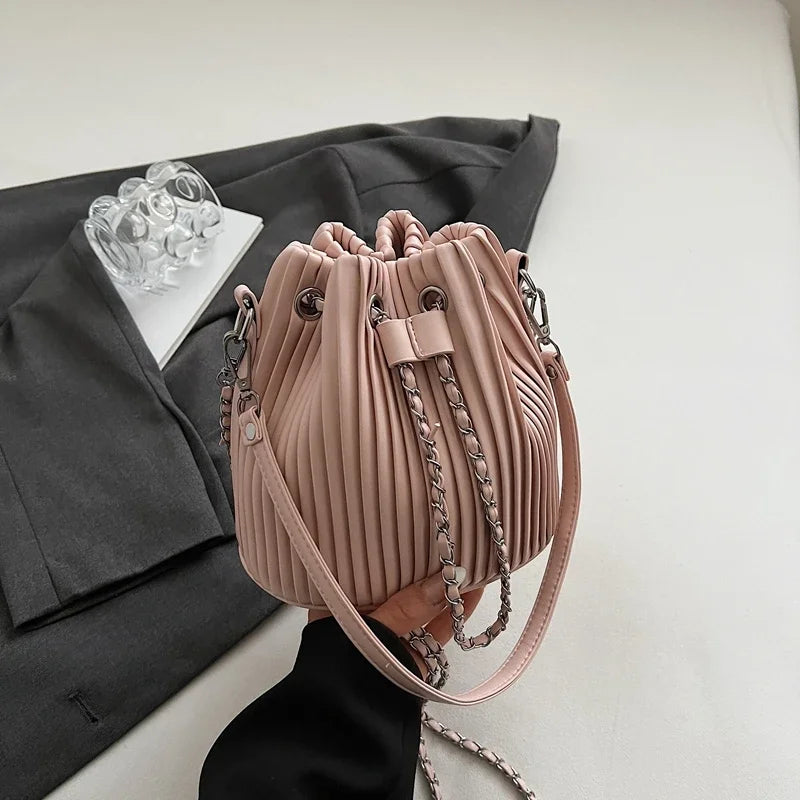 Black Bag For Women Fashion Pleated Strape Design Shoulder Bag Trend Drawstring Bucket Crossbody