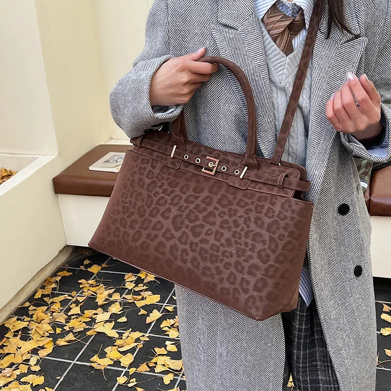 Popular Handbags For Women By Famous Designer, High-Quality Leather With Chic Details, Timeless Piece For Any Outfit