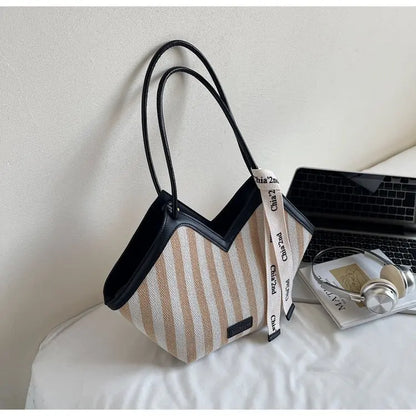 Large Capacity Diaper Bag For Women High-End Minimalist Leather Backpack Stylish Casual Unique Design Commuter