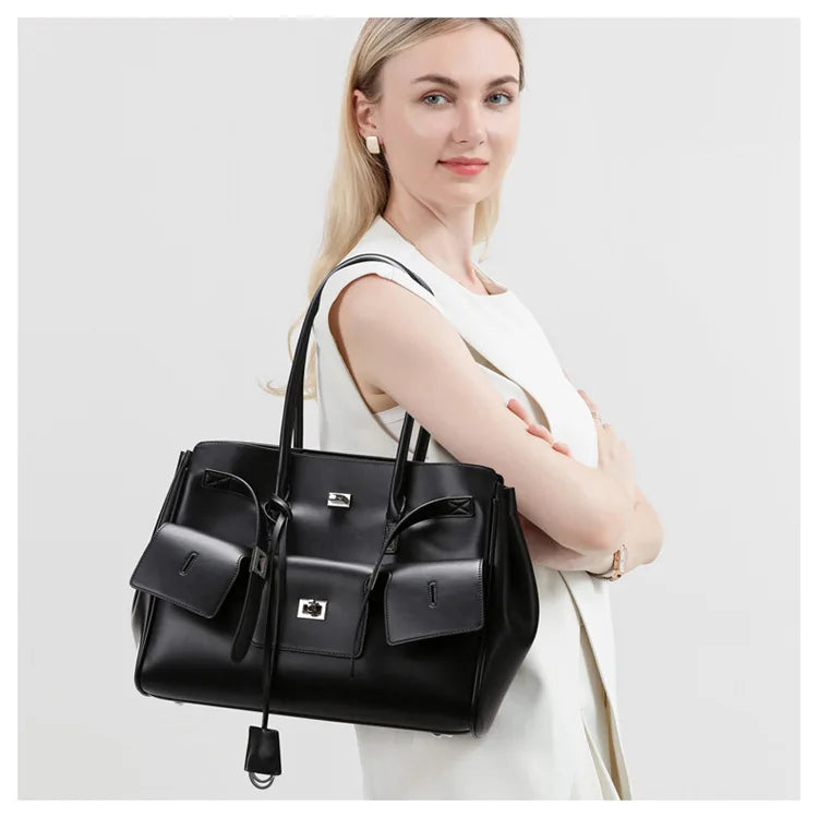 New Women's Tote Bag, Fashionable and Simple Casual Bag, High-End Shoulder Bag, Large-Capacity Commuter Bag, Trendy Handbag, Water-Repellent Shopping Bag