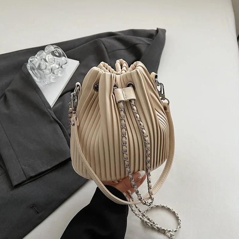Black Bag For Women Fashion Pleated Strape Design Shoulder Bag Trend Drawstring Bucket Crossbody