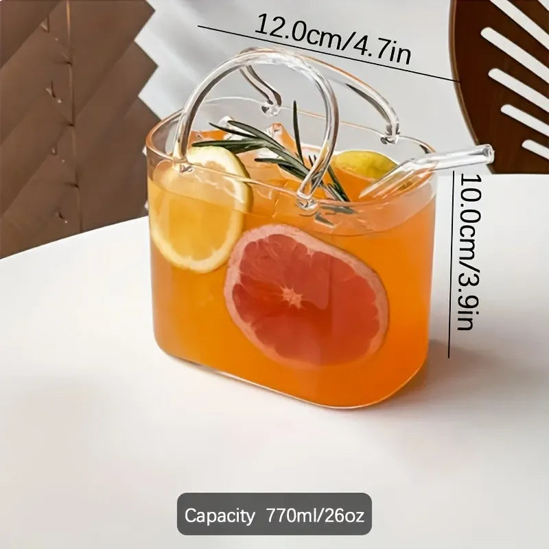 Cute Handbag Shape Glass Tumbler with Straw 770ml Reusable Borosilicate Glass Water Bottle for Smoothies Cocktails Summer Drink
