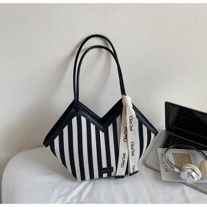 Large Capacity Diaper Bag For Women High-End Minimalist Leather Backpack Stylish Casual Unique Design Commuter