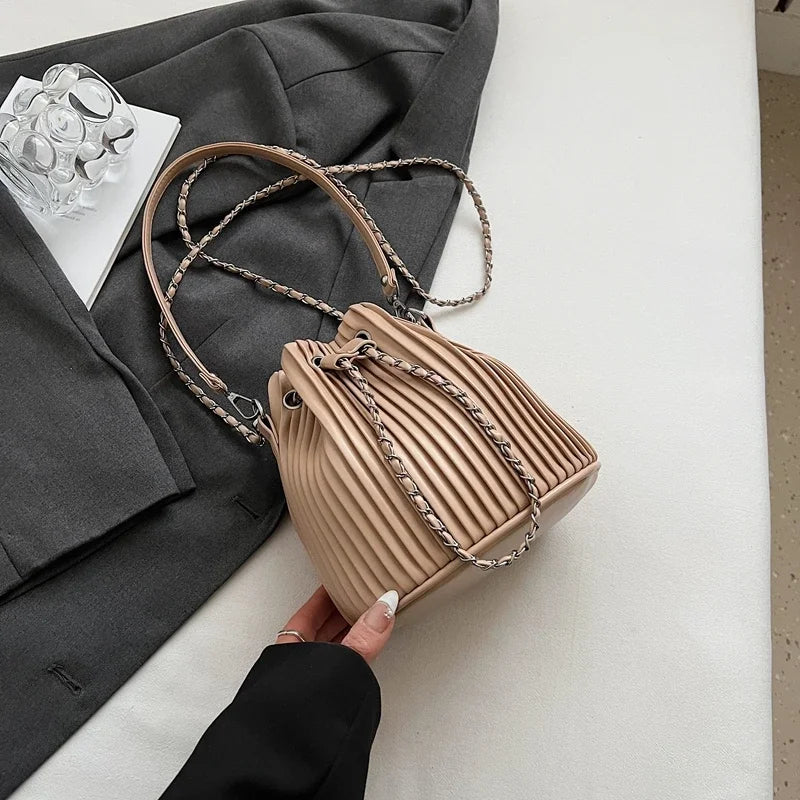 Black Bag For Women Fashion Pleated Strape Design Shoulder Bag Trend Drawstring Bucket Crossbody