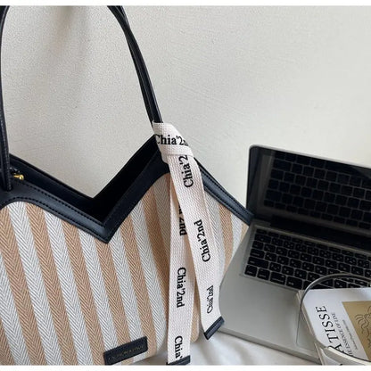 Large Capacity Diaper Bag For Women High-End Minimalist Leather Backpack Stylish Casual Unique Design Commuter