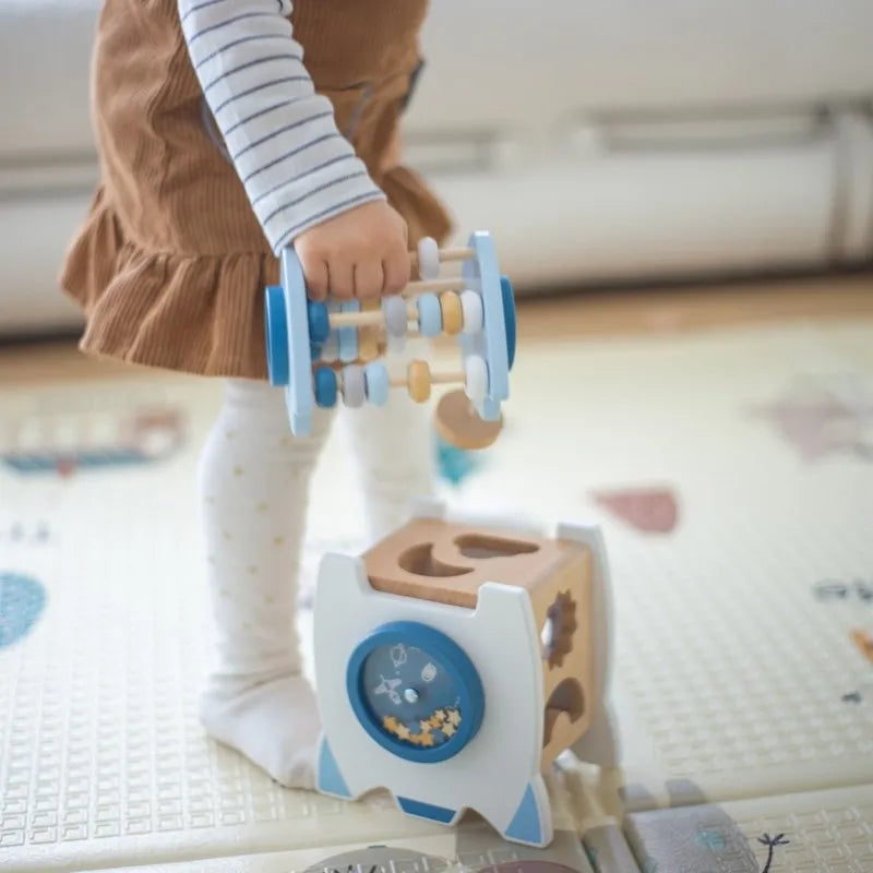 Wooden Montessorri Toys Five-in-one Multifunctional Baby Toys Exercise Children's hand-eye Coordination Logic Imagination Space