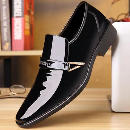 2026 Leather Shoes for Men Patent Leather Mens Casual Oxford Shoes Moccasin Glitter Male Footwear Designer Business Casual Shoes