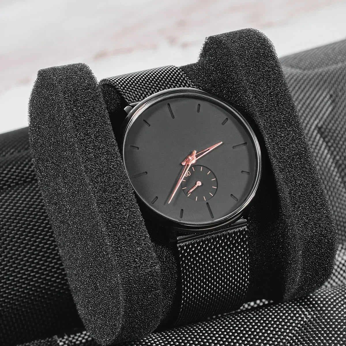 Watch Box Organizer For Men or Women Watch Travel Case Portable Storage Watch Display Holder for Wristwatches and Smart Watches