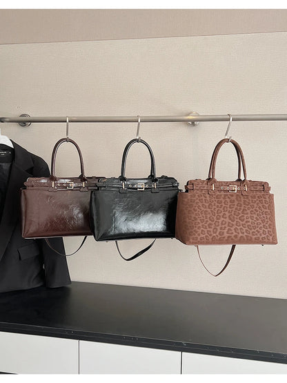 Popular Handbags For Women By Famous Designer, High-Quality Leather With Chic Details, Timeless Piece For Any Outfit