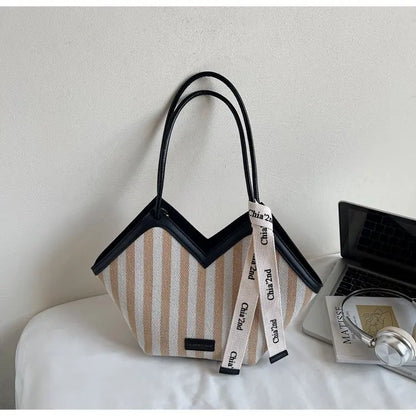 Large Capacity Diaper Bag For Women High-End Minimalist Leather Backpack Stylish Casual Unique Design Commuter