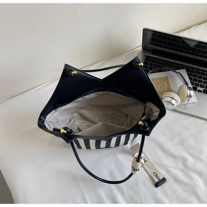 Large Capacity Diaper Bag For Women High-End Minimalist Leather Backpack Stylish Casual Unique Design Commuter