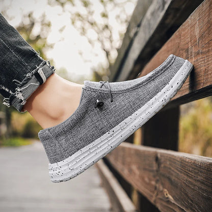 Mens Walking Shoes Breathable Mesh Ultra Light Sports Leisure Shoes No Lace Up Design Suitable Daily Walking Jogging Shoes