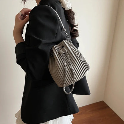 Black Bag For Women Fashion Pleated Strape Design Shoulder Bag Trend Drawstring Bucket Crossbody
