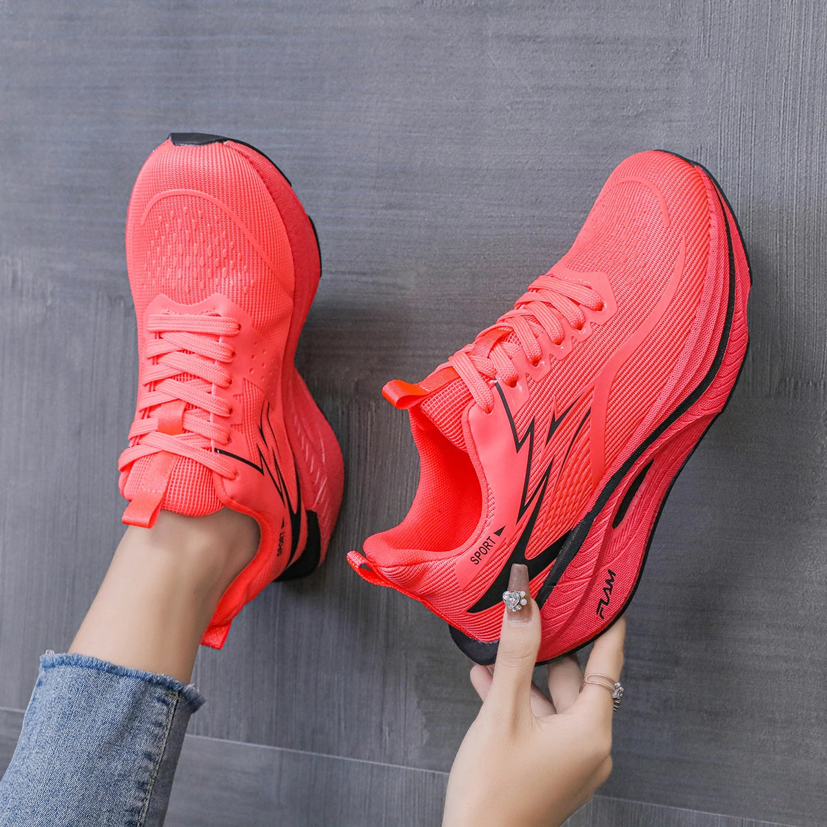 Mens Running Shoes 2026 New Professional Cushioned Breathable Marathon Fashion Sports Training Kightweight Sneakers for Man