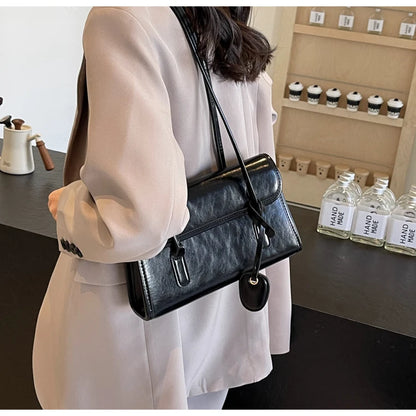 Fashion Red Shoulder Bags For Women Trendy Textured Solid Color Handbag Autumn Winter Versatile Female Underarm Pack